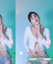 KBJ-23101743