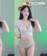 KBJ-23110739